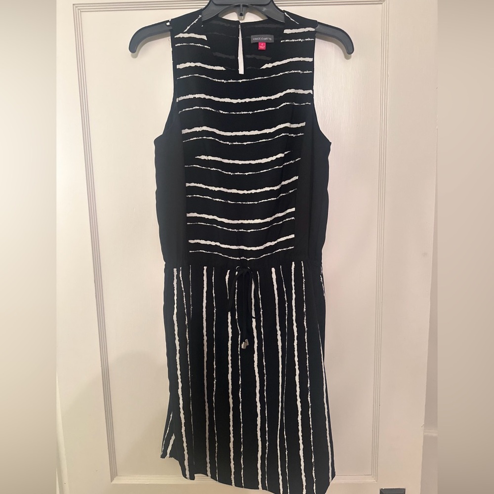 Vince Camuto 4 Women’s Sleeveless Dress Elastic Waist Drawstring Black/Cream